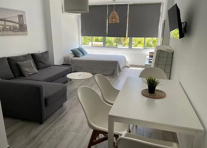 Estudio Nuevo Y Con Piscina Benalmadena